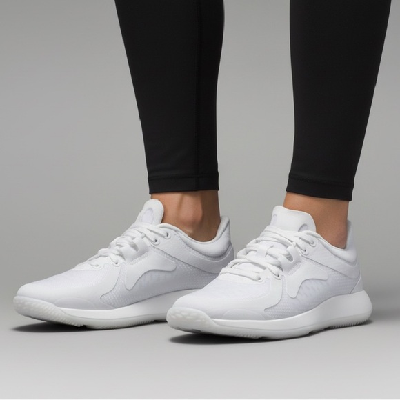 lululemon athletica Shoes - LULULEMON Women's Strongfeel Training Shoes